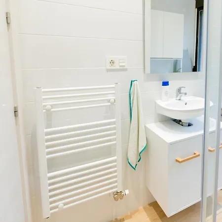 Trendyhomes Granada - Moderno Apartamento A 15 Minutos Del Centro Exterior foto